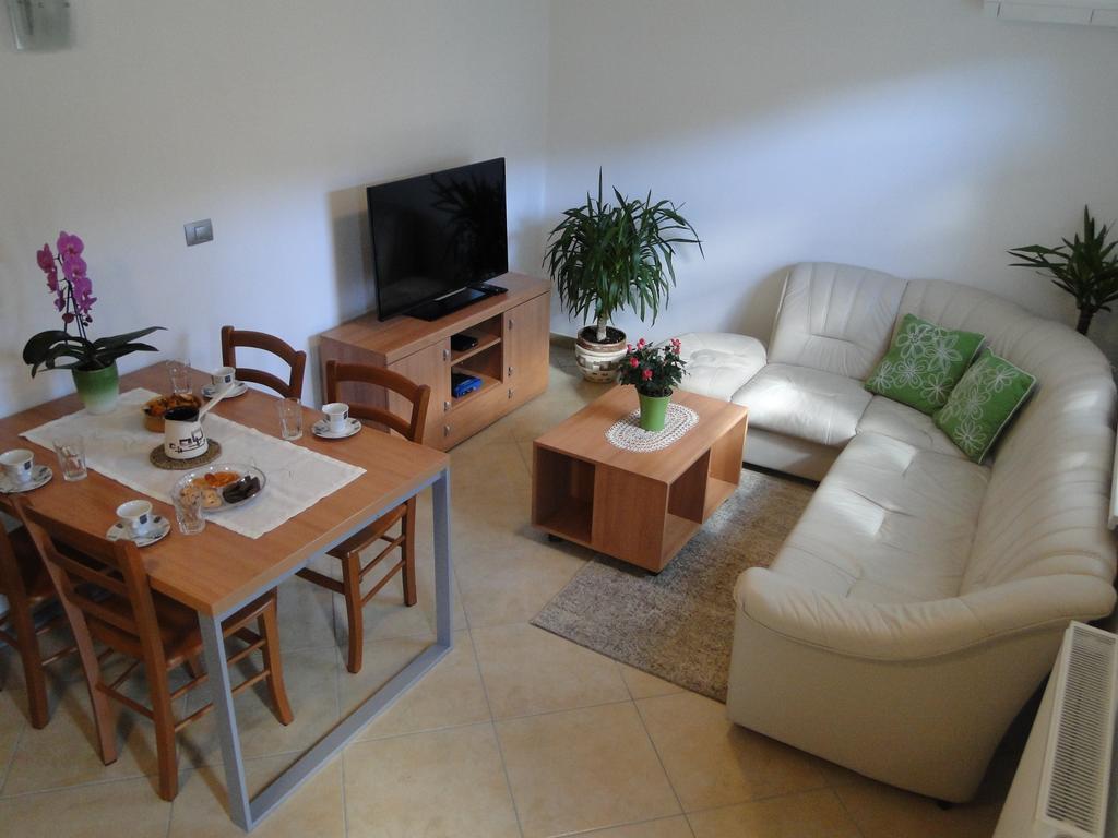 Apartma Jezero Most na Soči Kültér fotó